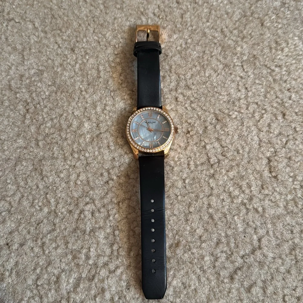 KENNETH COLE NEW YORK - Genuine Leather Black Watch